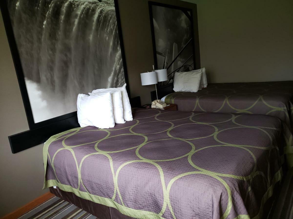 Super 8 By Wyndham Watseka Hotel Luaran gambar